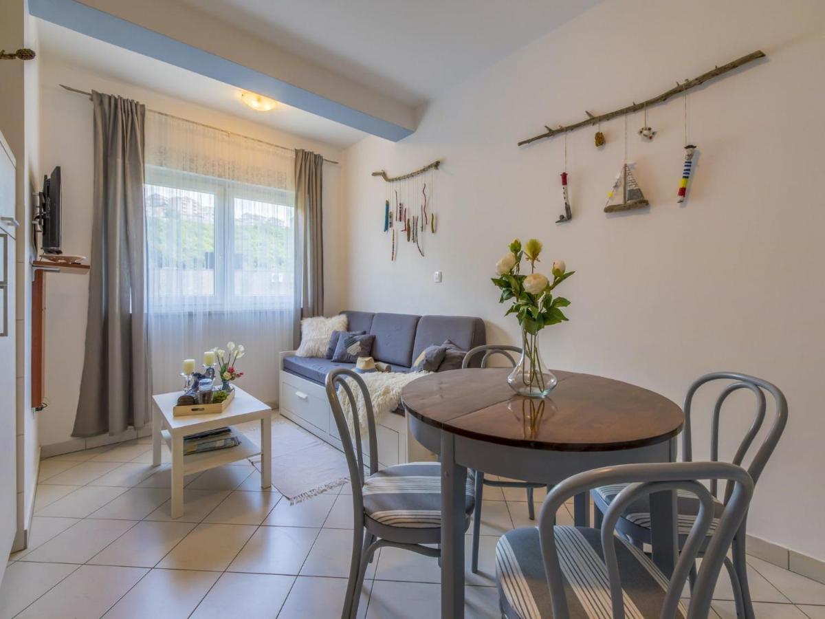 Apartments Rabbit Crikvenica Eksteriør billede