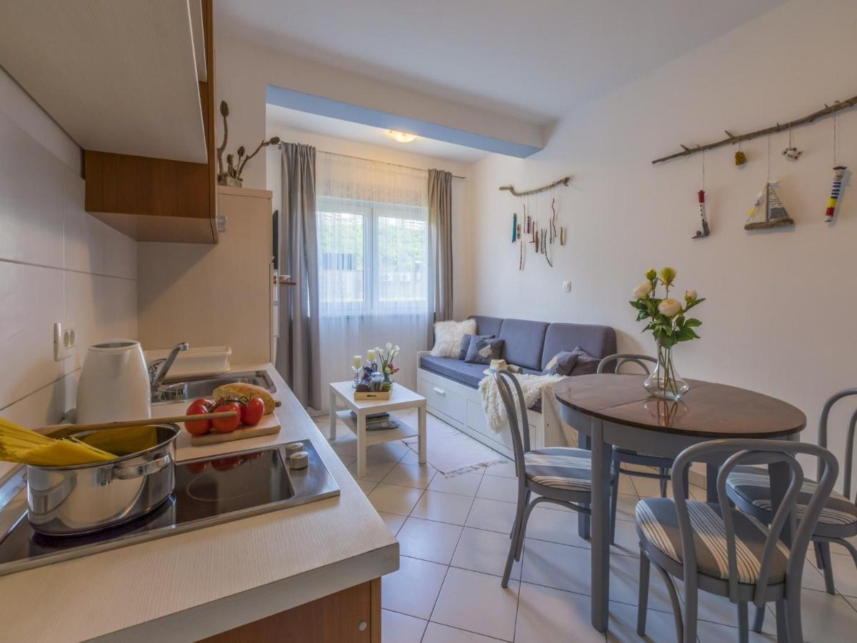 Apartments Rabbit Crikvenica Eksteriør billede